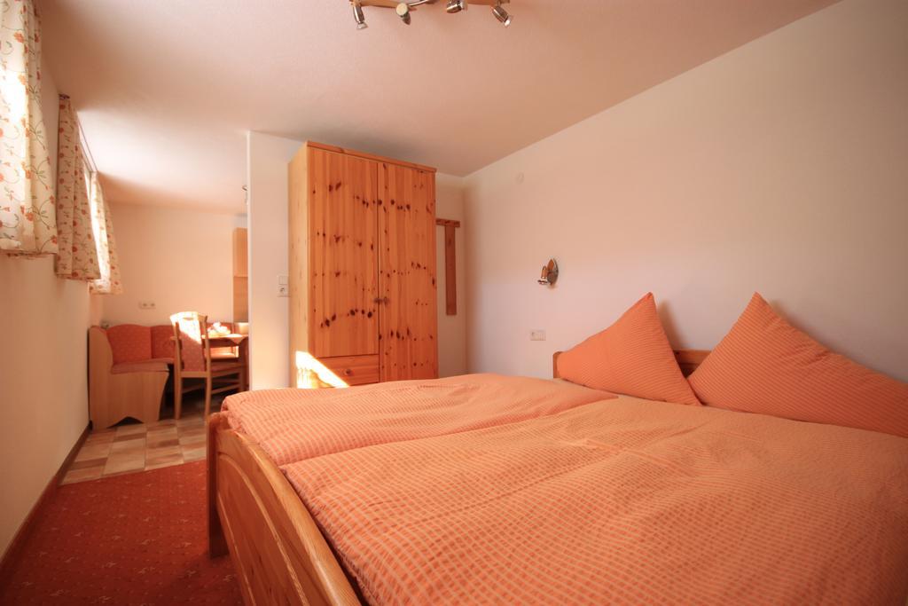 S'Huamatl Apartment Sankt Leonhard im Pitztal Ruang foto