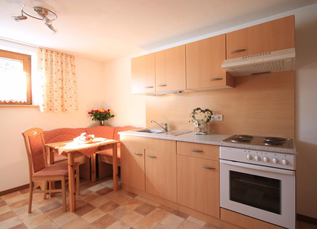 S'Huamatl Apartment Sankt Leonhard im Pitztal Ruang foto