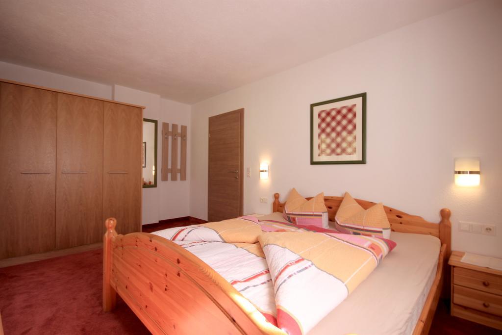 S'Huamatl Apartment Sankt Leonhard im Pitztal Bagian luar foto